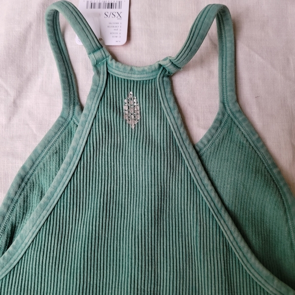 Free People FP Movement happiness runs Crop top cropped brami ribbed Pine XS - Picture 5 of 9